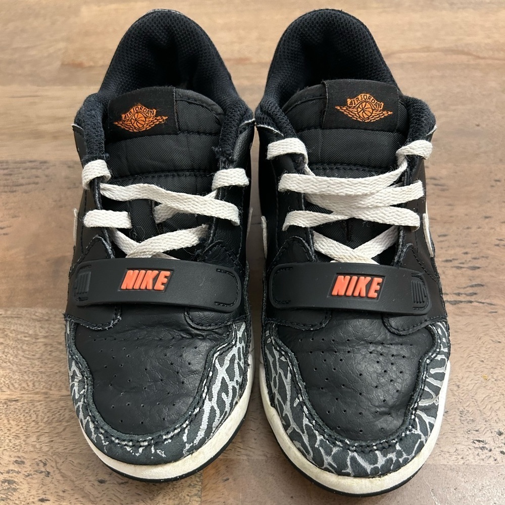 Nike/Jordan Kids Black and Gray Sneakers Size 12C - Picture 2 of 7